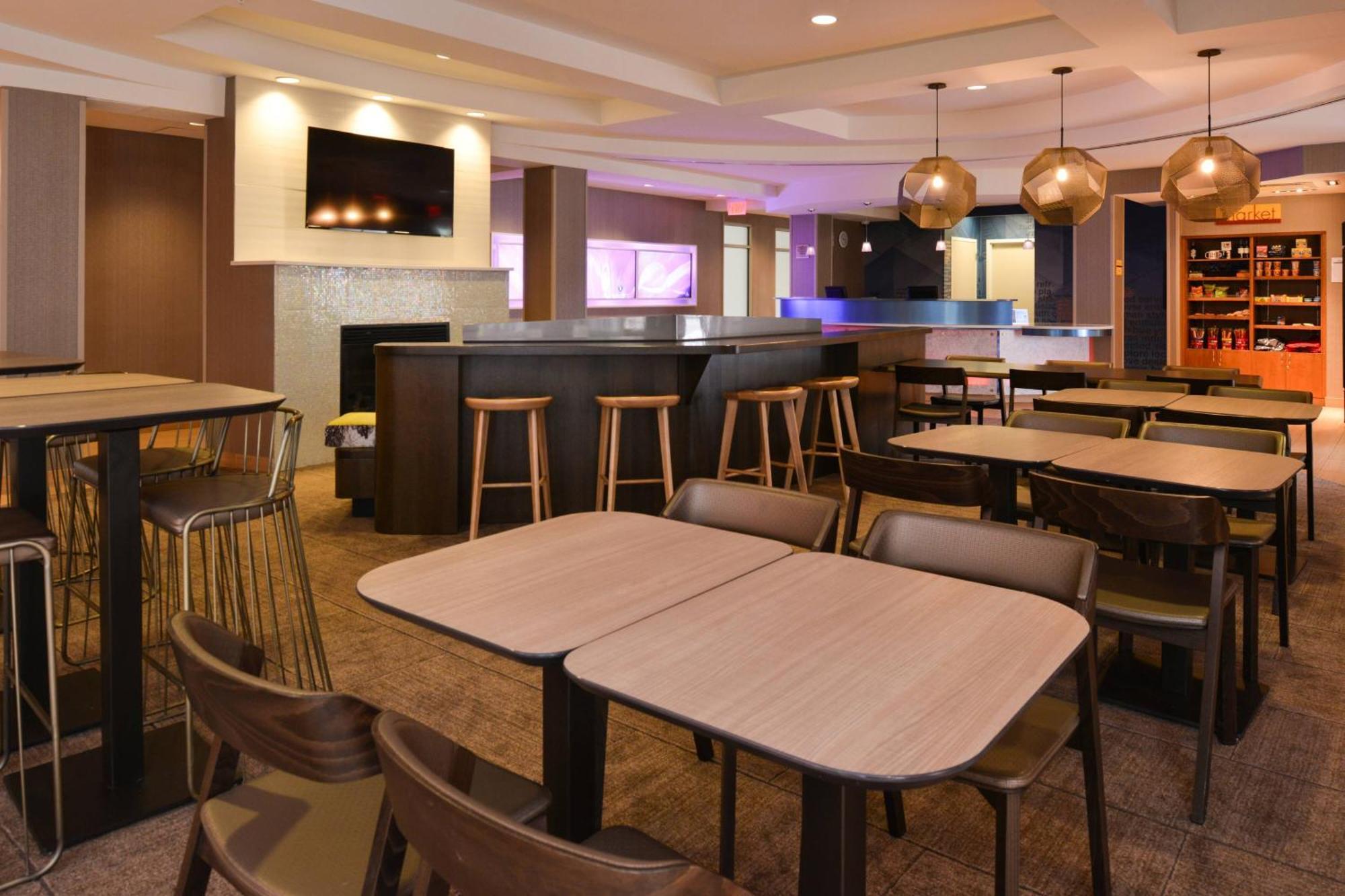 Springhill Suites By Marriott Detroit Metro Airport Ромулус Экстерьер фото